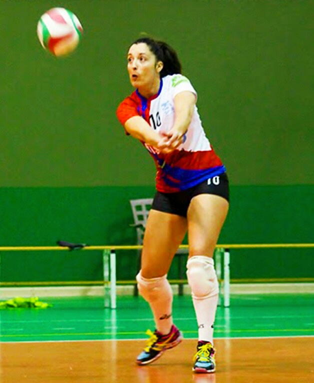 Sheyla Arias jugadora voleibol - RRSalud gimnasio entrenamiento personal coruña